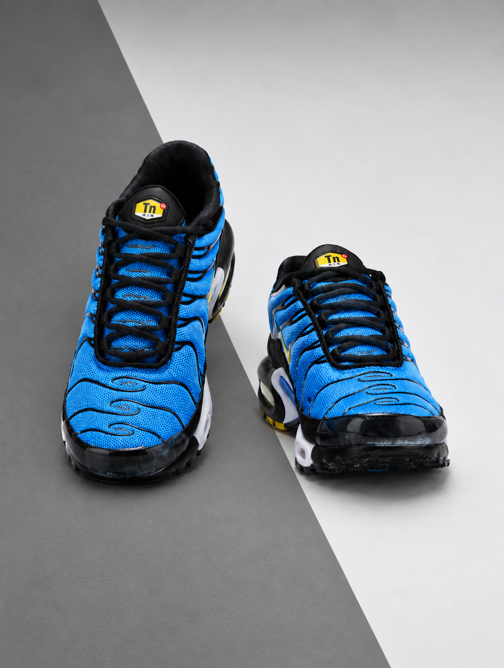 Air Max TN Hyper Blue