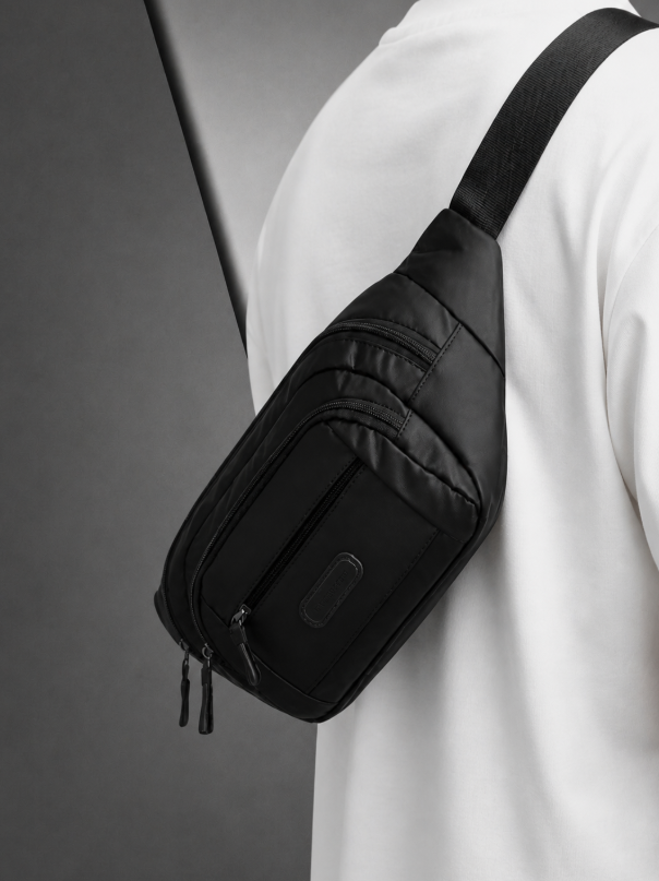 Shoulder Bag Minimalista Preta - Pochete Multiuso Streetwear