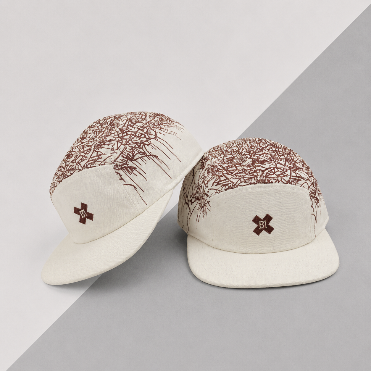 Boné Monogram Premium Off White