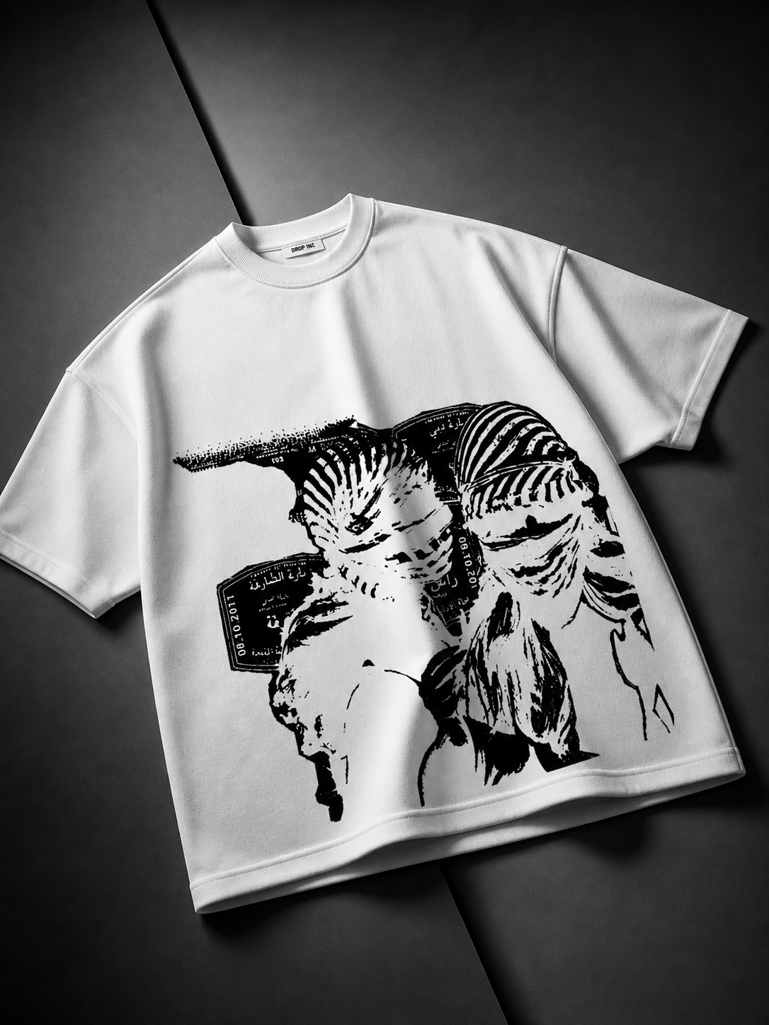 Camiseta Exclusive Arabic Script - Streetwear Original Síria