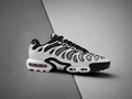 Nike Air Max Plus Drift Yin Yang
